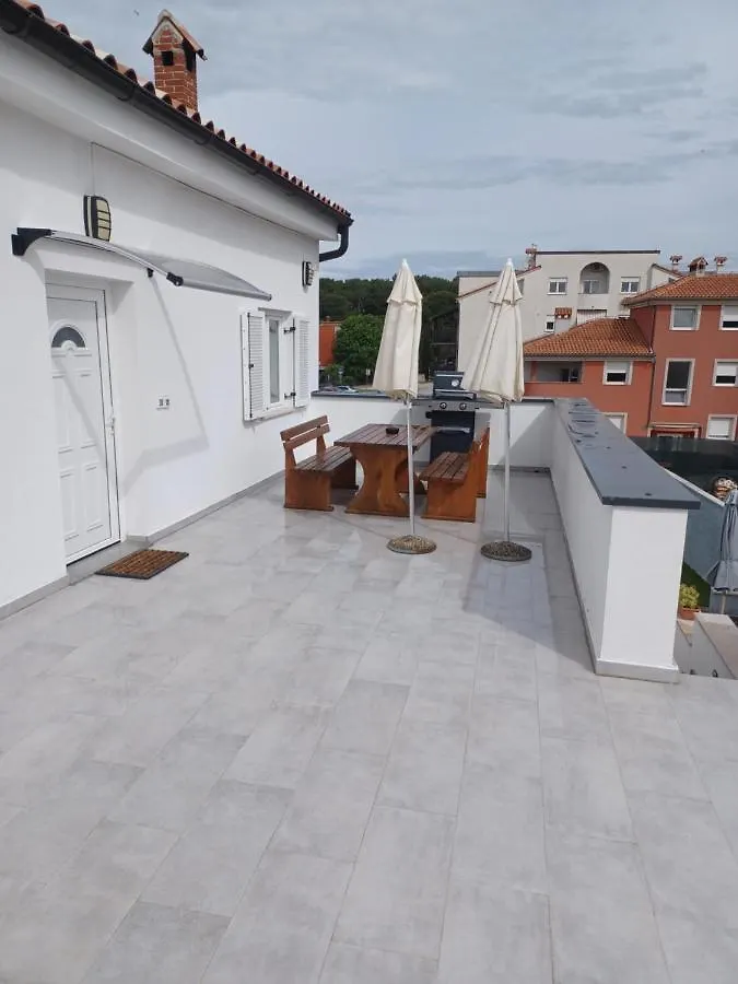 Caveromane Pula Apartmán